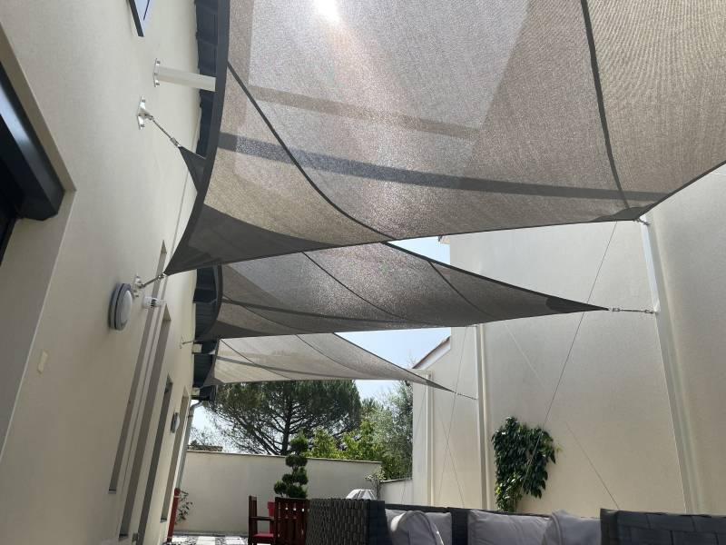 voile d'ombrage à Saint Genis Laval