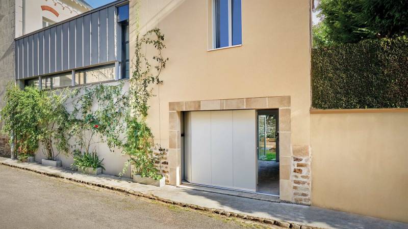 Porte de garage à déplacement latéral à Craponne