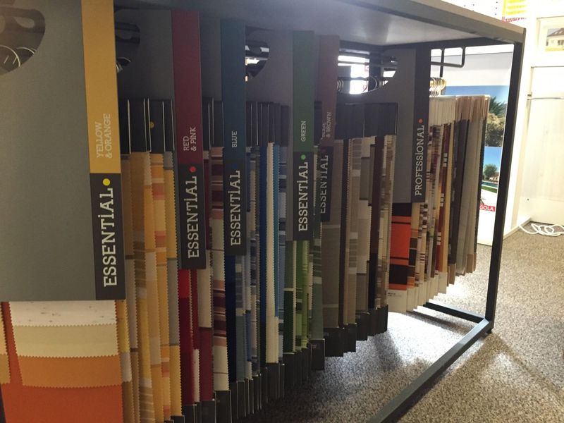 Toiles couleurs de stores extérieurs à Tassin la demi lune